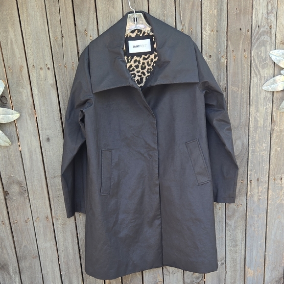 Jane Post Black Trench Coat with Leopard Lining - Picture 1 of 8
